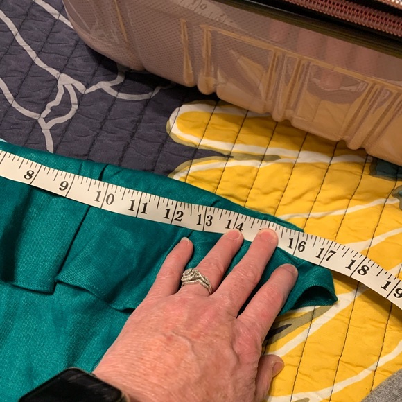 Party dress 👗 - Picture 5 of 7